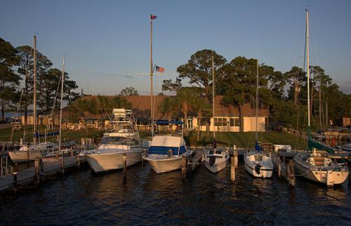 Friendly and inexpensive Fort Walton Yacht Club