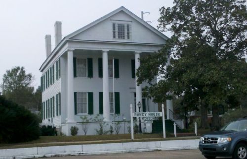 Raney House -- perfect Greek Revivial from 1832.  Closed the day we were there!