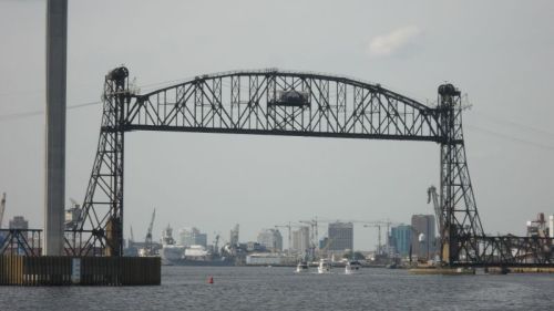Entering Norfolk less than 5 minutes from the Dismal Swamp.  Talk about a contrast!